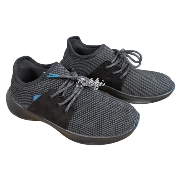 Vessi Everyday Classic Womens 8 Black Vegan Waterproof Dyma-Tex Lace Up Sneaker